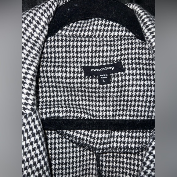 Mittoshop Black and White Houndstooth Coat - Picture 2 of 7